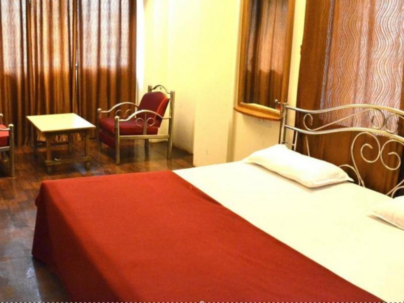 Hotel Evergreen Мумбай Екстериор снимка